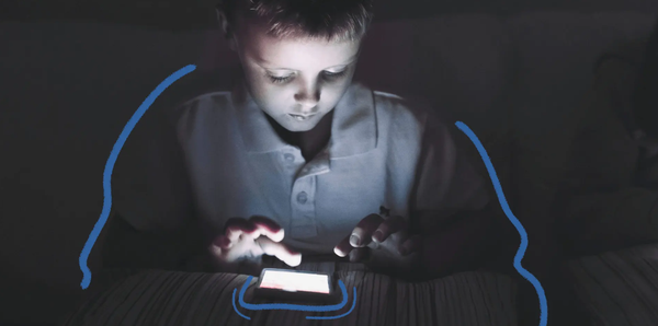 Uma infância baseada no celular: 4 impactos preocupantes que precisamos enfrentar agora